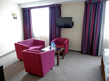 Фото номера Полулюкс (для 2 взрослых) Отель Qubus Hotel Bielsko-Biała г. Бельско-Бяла 6