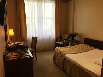Фото номера Стандартный одноместный номер Отель Papuga Park Hotel Wellness&amp;Spa г. Бельско-Бяла 9