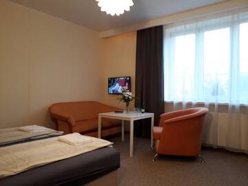 Фото номера Апартаменты Хостелы BeskidPark г. Бельско-Бяла 5