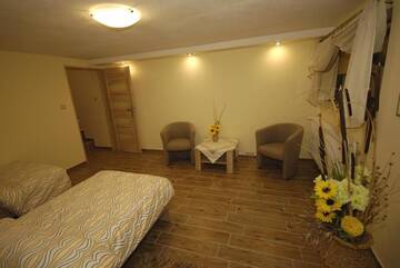 Фото номера Апартаменты с 1 спальней Апартаменты Apartament Aldi г. Бельско-Бяла 72