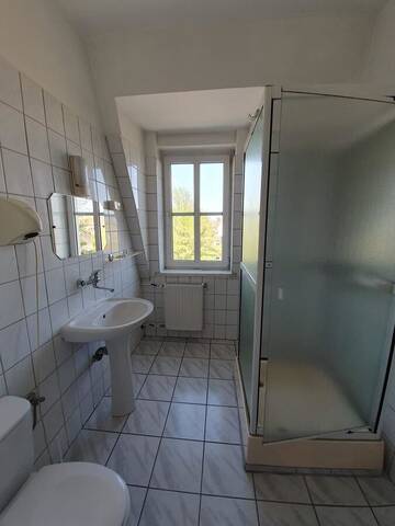 Фото номера Двухместный номер эконом-класса с 2 отдельными кроватями Курортные отели Dom Turysty PTTK w Bielsku - Białej г. Бельско-Бяла 6