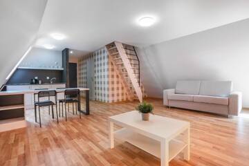 Фото номера Коттедж с 2 спальнями Отель Golden Tulip Magnus Bielsko Biała - Bystra г. Бельско-Бяла 5