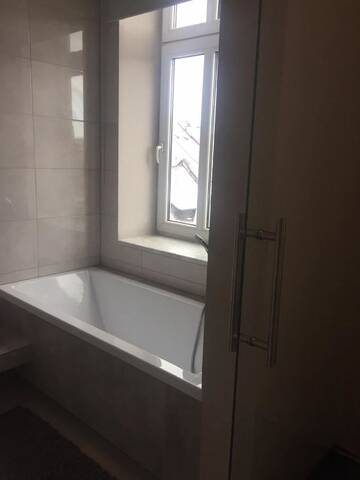 Фото номера Апартаменты Делюкс с балконом Апартаменты Apartamenty w Centrum Miasta - Bielsko-Biała г. Бельско-Бяла 23