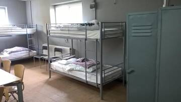Фото номера Общий номер для мужчин и женщин с 8 кроватями Хостелы Industrial Hostel г. Бельско-Бяла 13
