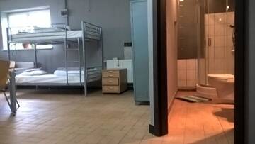 Фото номера Общий номер для мужчин и женщин с 8 кроватями Хостелы Industrial Hostel г. Бельско-Бяла 3