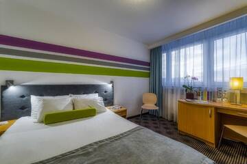 Фото номера Стандартный двухместный номер с 1 кроватью Отель ibis Styles Bielsko Biala г. Бельско-Бяла 2